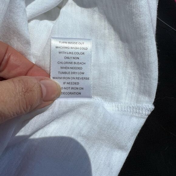 NWT Peacock Sequin Embellished Tee - Picture 7 of 8